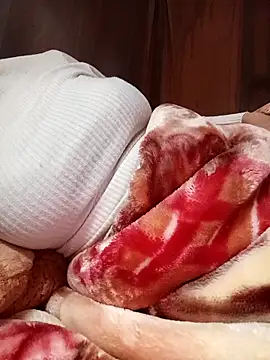 Snapshot of Pipi23_ chatting on December 1, 2:00 pm Pipi23 online show from December 1, 2:00 pm