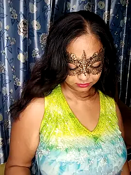 Snapshot of Big_Ass_Nikita chatting on November 12, 9:53 am Big Ass Nikita online show from November 12, 9:53 am