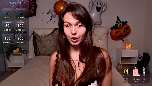 EllaCanny online show from October 29, 5:42 am