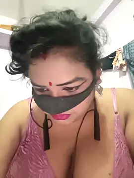 Snapshot of Deborbhavi222 chatting on May 11, 6:16 pm Deborbhavi222 online show from May 11, 6:16 pm
