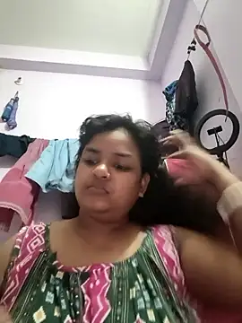 Snapshot of Deborbhavi222 chatting on May 20, 3:51 pm Deborbhavi222 online show from May 20, 3:51 pm