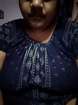 Snapshot of Deborbhavi222 chatting on May 21, 4:36 pm Deborbhavi222 online show from May 21, 4:36 pm