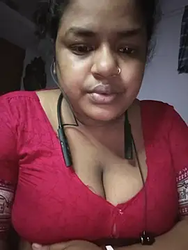 Snapshot of Deborbhavi222 chatting on May 24, 6:57 pm Deborbhavi222 online show from May 24, 6:57 pm