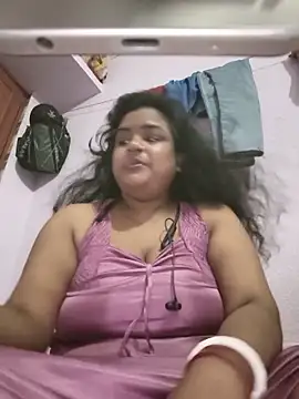 Snapshot of Deborbhavi222 chatting on May 26, 4:58 pm Deborbhavi222 online show from May 26, 4:58 pm