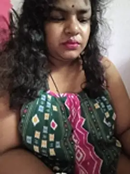 Snapshot of Deborbhavi222 chatting on May 30, 6:32 am Deborbhavi222 online show from May 30, 6:32 am
