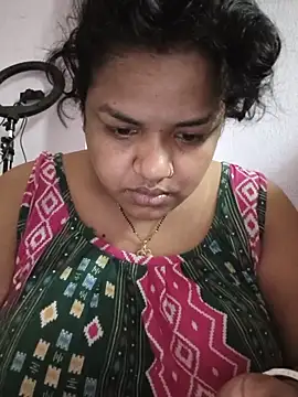 Snapshot of Deborbhavi222 chatting on June 10, 3:50 am Deborbhavi222 online show from June 10, 3:50 am