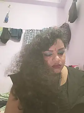 Snapshot of Deborbhavi222 chatting on June 10, 5:56 pm Deborbhavi222 online show from June 10, 5:56 pm