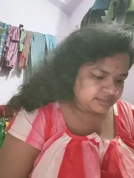 Snapshot of Deborbhavi222 chatting on June 27, 3:06 pm Deborbhavi222 online show from June 27, 3:06 pm