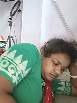 Snapshot of Deborbhavi222 chatting on July 22, 6:49 am Deborbhavi222 online show from July 22, 6:49 am