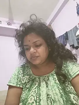 Snapshot of Deborbhavi222 chatting on July 24, 6:06 pm Deborbhavi222 online show from July 24, 6:06 pm