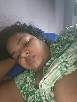 Snapshot of Deborbhavi222 chatting on August 1, 9:08 am Deborbhavi222 online show from August 1, 9:08 am