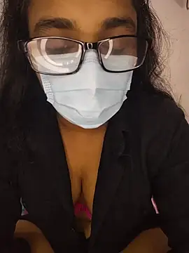 Snapshot of sexybolegirl chatting on June 30, 5:14 pm sexybolegirl online show from June 30, 5:14 pm