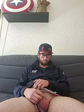 nymphomaniecouple online show from April 15, 9:49 am