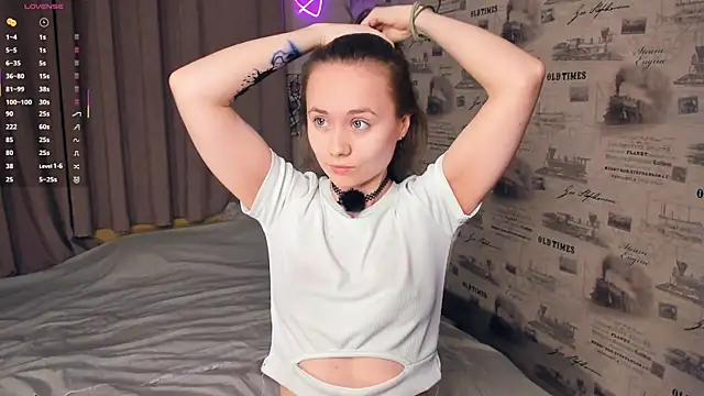 Crysta1Eva  online show from May 1, 9:41 pm