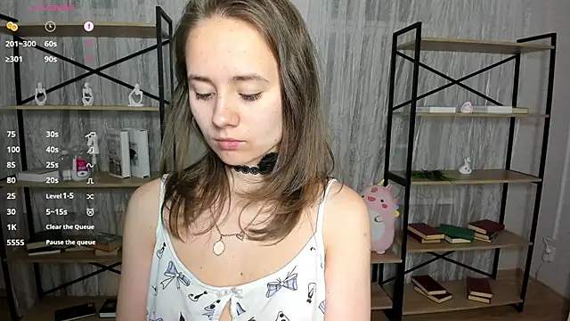 Snapshot of Crysta1Eva_ chatting on June 18, 7:18 pm Crysta1Eva online show from June 18, 7:18 pm