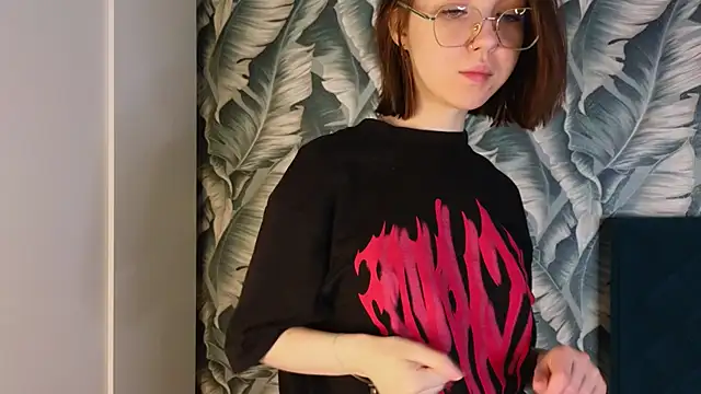 Veyaspace online show from December 17, 11:27 am