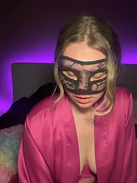 Cherrycolada online show from February 22, 12:12 am