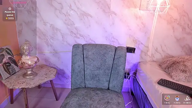 Lauren smiles online show from March 9, 1:09 am