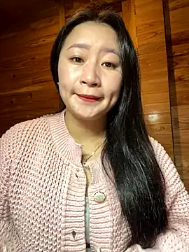 violet-00 online show from December 15, 1:32 am