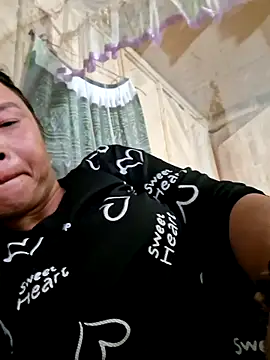 xuxulovezz online show from July 13, 3:48 pm