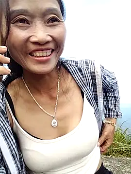 abigail-00 online show from November 4, 8:02 am