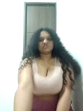 tiana evan online show from September 23, 3:42 am