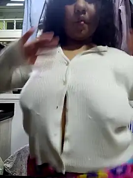 tiana evan online show from October 3, 5:15 am