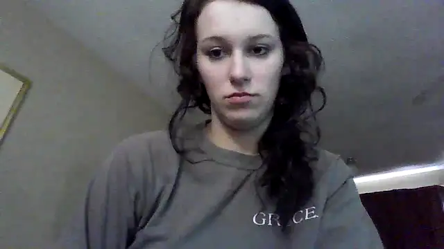 Snapshot of brunettebabexo3 chatting on February 4, 5:41 pm brunettebabexo3 online show from February 4, 5:41 pm