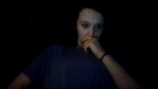 Snapshot of brunettebabexo3 chatting on May 18, 3:02 am brunettebabexo3 online show from May 18, 3:02 am