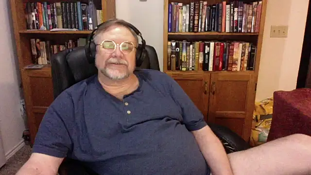 Vinyl22xh online show from March 11, 4:07 am