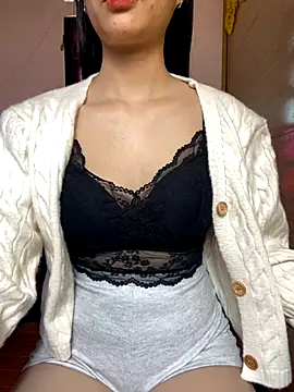 Linh247380 online show from November 24, 1:38 am