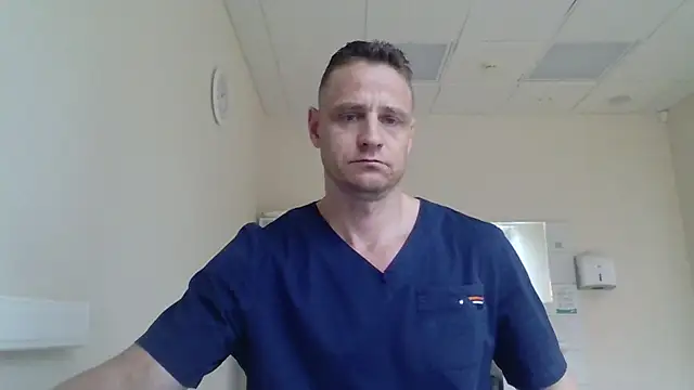 Snapshot of Freeze_Fire chatting on October 13, 9:09 am Freeze Fire online show from October 13, 9:09 am