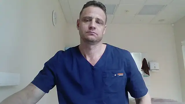 Snapshot of Freeze_Fire chatting on October 29, 11:23 am Freeze Fire online show from October 29, 11:23 am