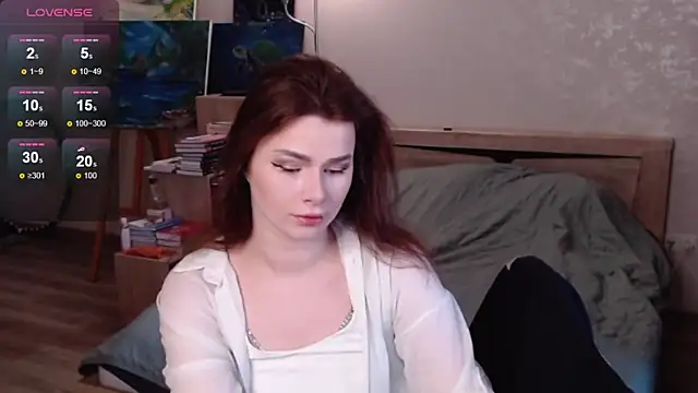 Snapshot of bbJ_one chatting on October 25, 10:12 am bbJ one online show from October 25, 10:12 am