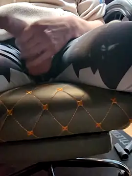 northboy91 online show from April 8, 8:03 am