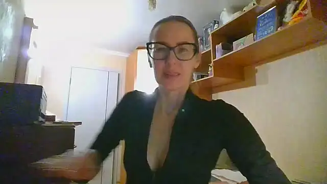 Norivann online show from November 15, 1:29 pm