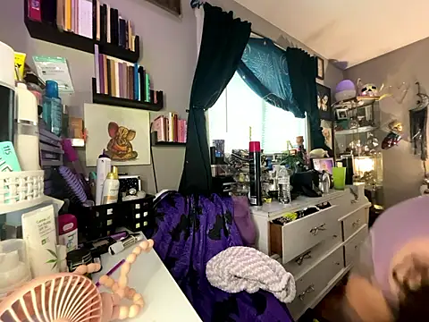 Snapshot of 88heygirlhey88 chatting on January 12, 6:13 pm 88heygirlhey88 online show from January 12, 6:13 pm