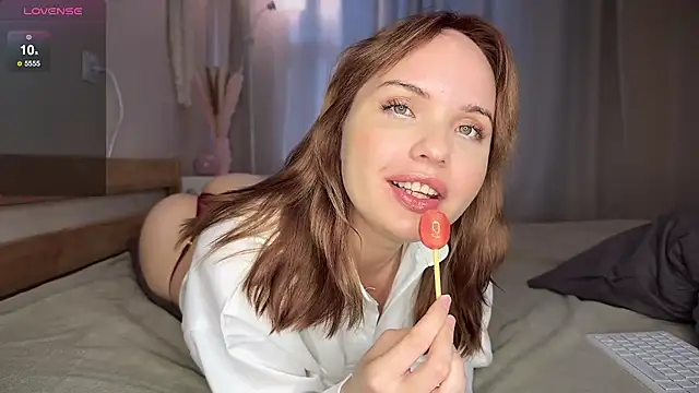 Snapshot of catherine__meow chatting on September 24, 8:28 am catherine meow online show from September 24, 8:28 am