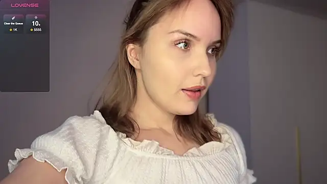 Snapshot of catherine__meow chatting on November 15, 7:27 am catherine meow online show from November 15, 7:27 am