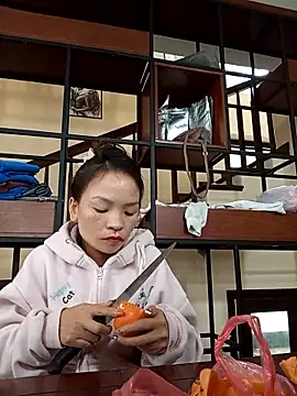    Dorry02    online show from November 9, 8:34 am