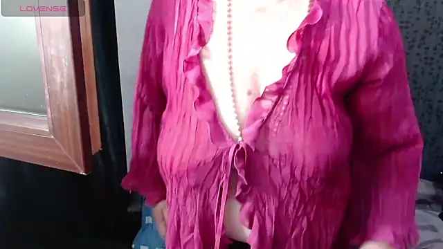 MissSanjanne online show from May 26, 11:34 pm