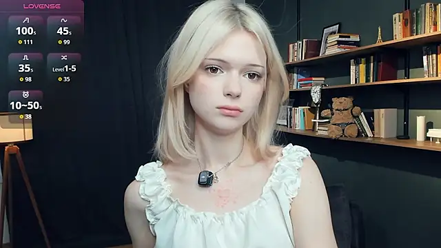 LaureMestler online show from January 14, 9:26 am