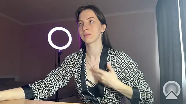 Prettyyy Angel online show from November 21, 6:34 am