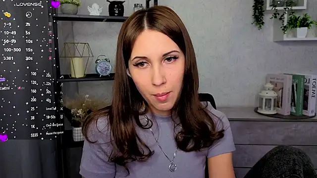 DreamVelour online show from January 13, 7:41 pm