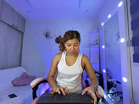 Gaby 002 online show from November 2, 11:01 am