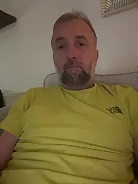 Snapshot of Scotipol chatting on September 27, 12:15 am Scotipol online show from September 27, 12:15 am