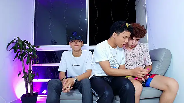 latin naughty boys online show from October 15, 12:11 am