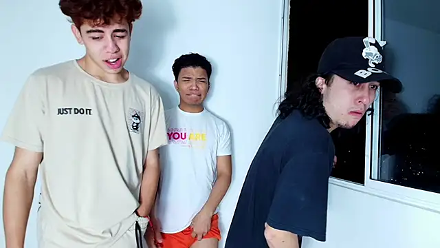 latin naughty boys online show from October 17, 6:49 am