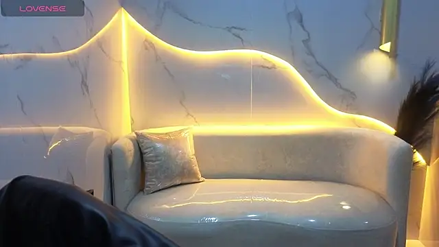 Skyler Gracee Tx online show from October 31, 1:12 pm