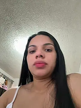 Snapshot of Anavalle chatting on May 11, 7:11 pm Anavalle online show from May 11, 7:11 pm